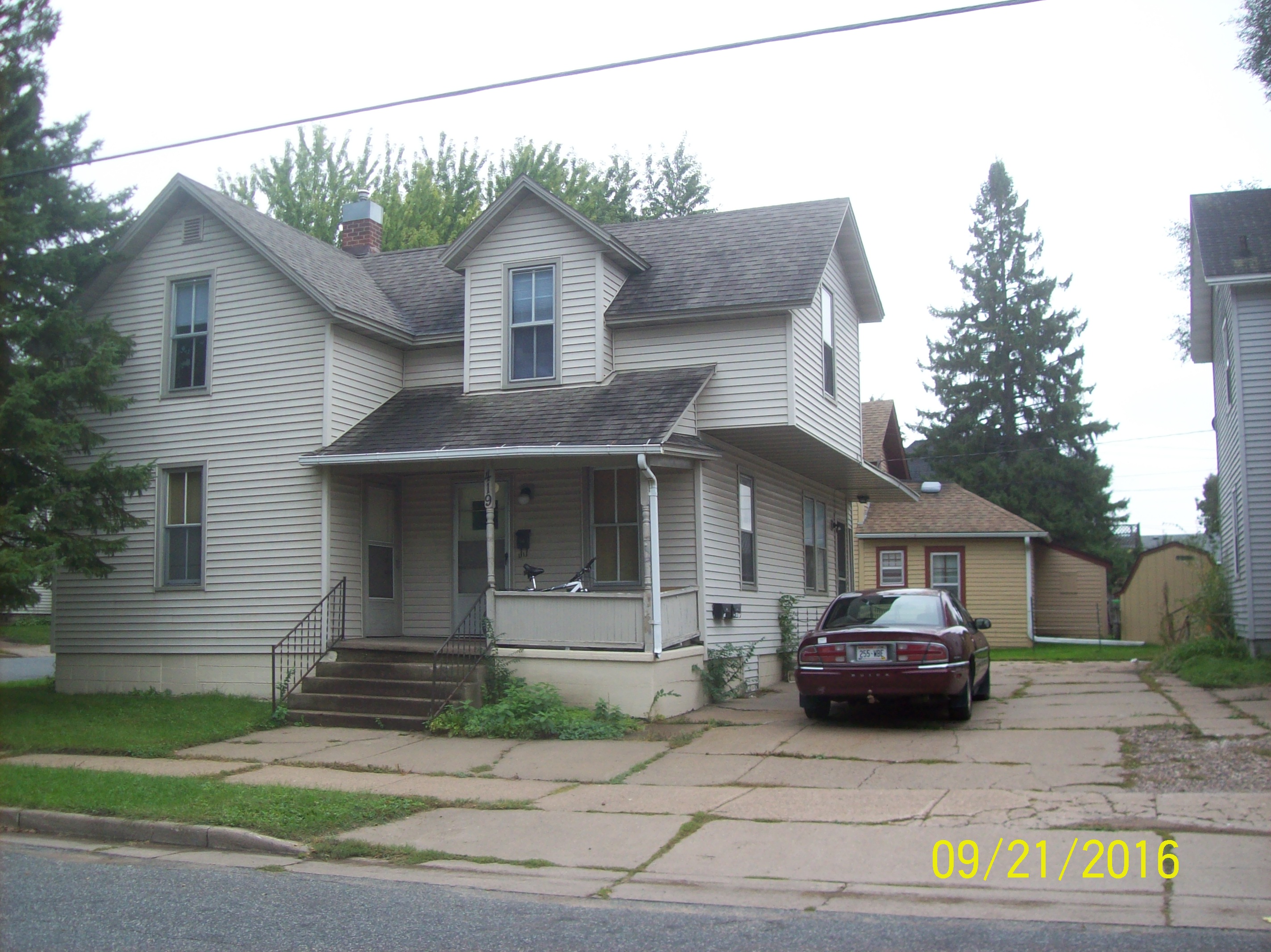 Property main image